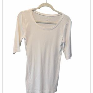 NWT Caslon White Scoop Neck White T Shirt Top